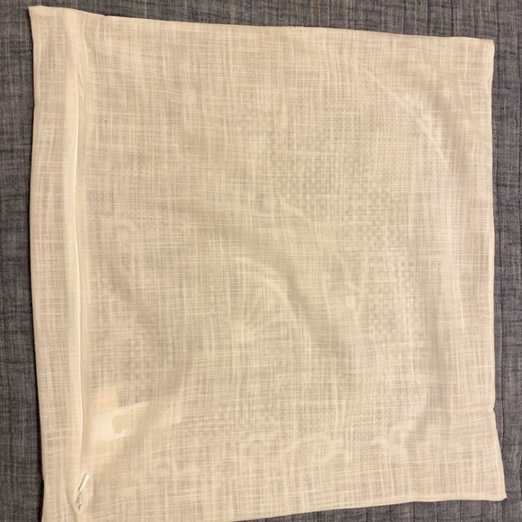 Pottery Barn Teen (Kelly Slater collection) Pillow Cover - Picture 3 of 3